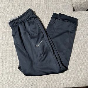 Men’s NIKE Therma-Fit Joggers XL
